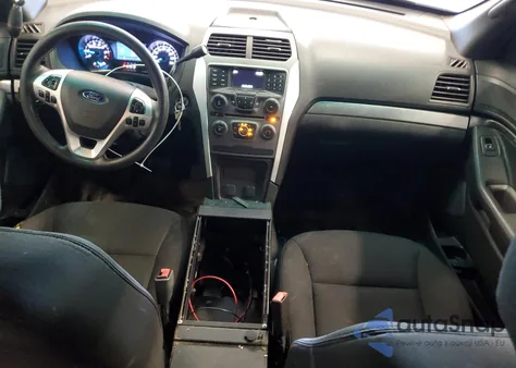 2015 Ford Explorer Police Interceptor z USA, uszkodzony, nr VIN 1FM5K8AR5FGC16210